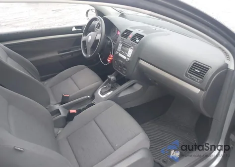 2009 Volkswagen Rabbit S from USA, damaged, VIN WVWBB71K09W063508